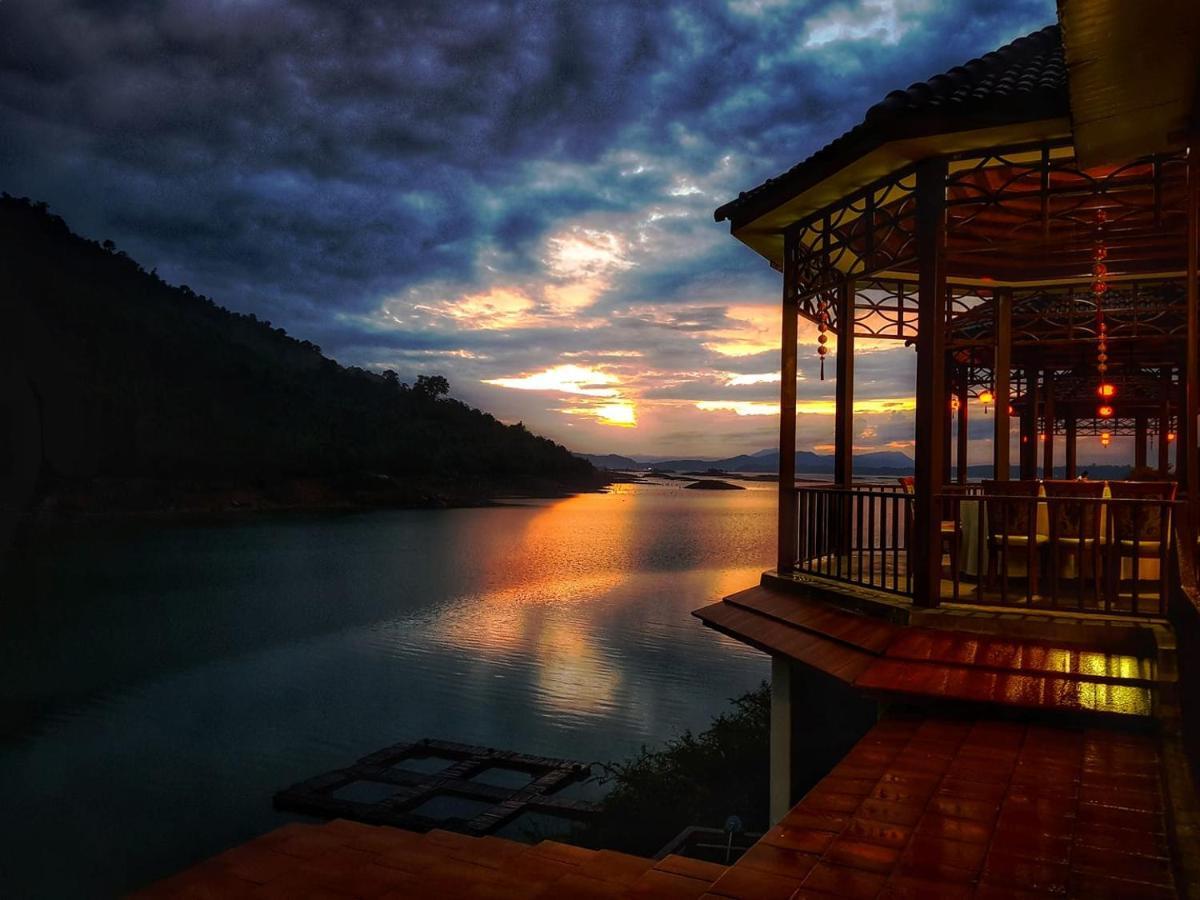 Dansavanh Namngum Resort Ban Keun Exterior photo